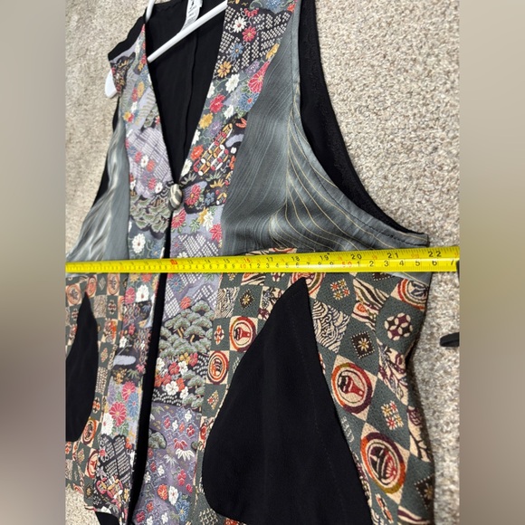 YASUKO Vest Womens Medium/Large Black Kimono Silk Pockets 1 Button Oriental Art - Picture 5 of 9